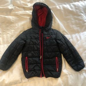 Nike toddler Puffer Jacket Size 5